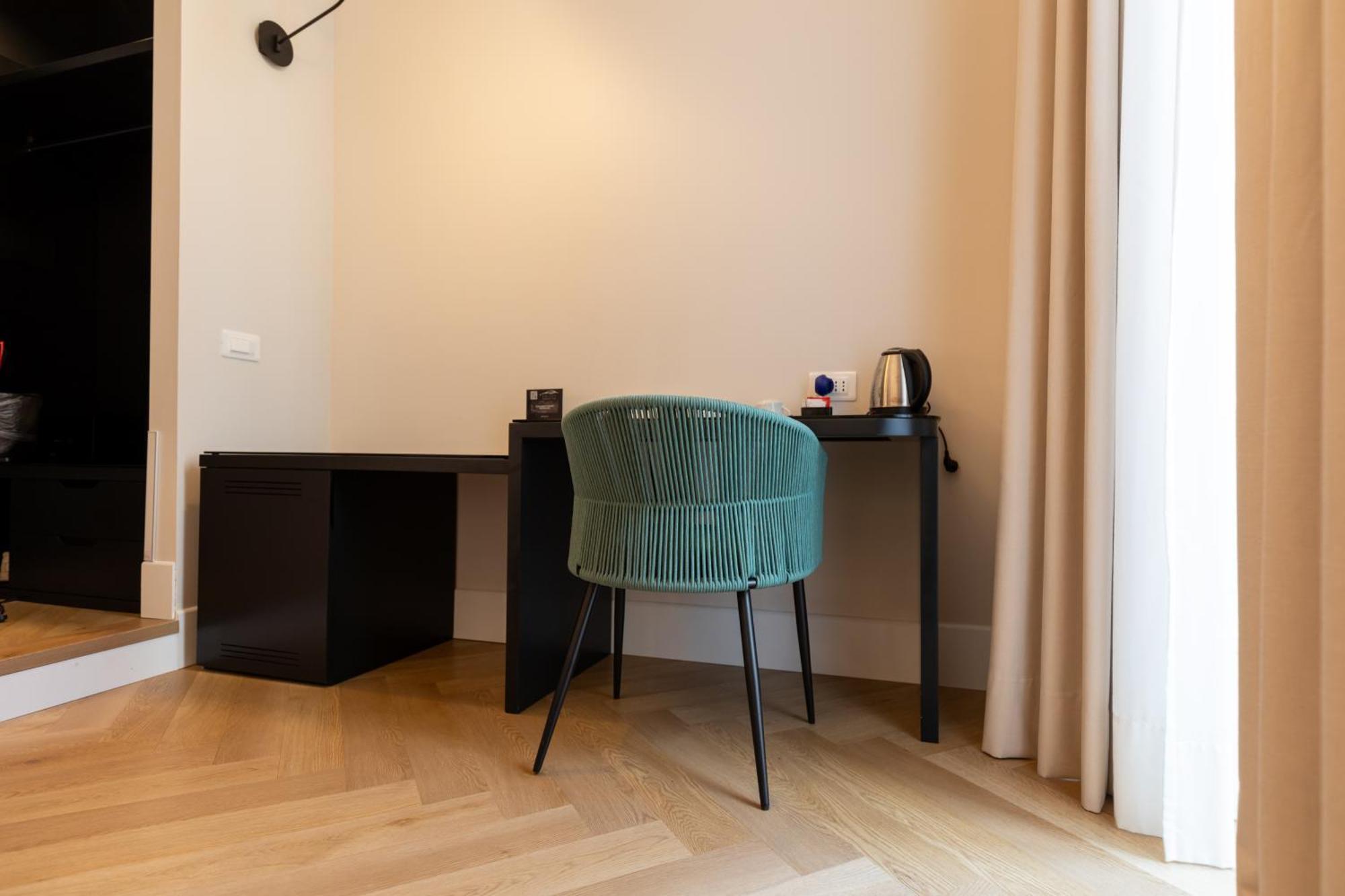 ホテル Relais Ammira ナポリ エクステリア 写真